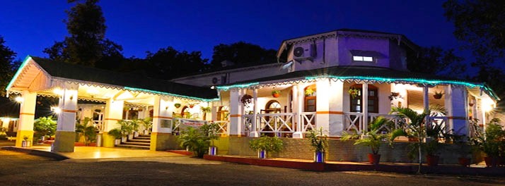 2429/Hotel Champak Bungalow - Pachmarhi 02.jpg